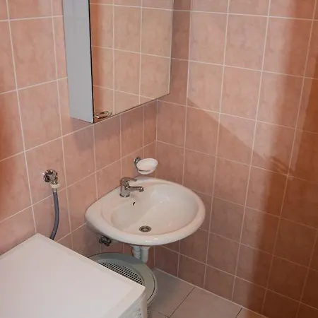 Blanusa C Apartamento *